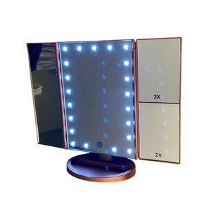 Magnifying Makeup Mirror With Light